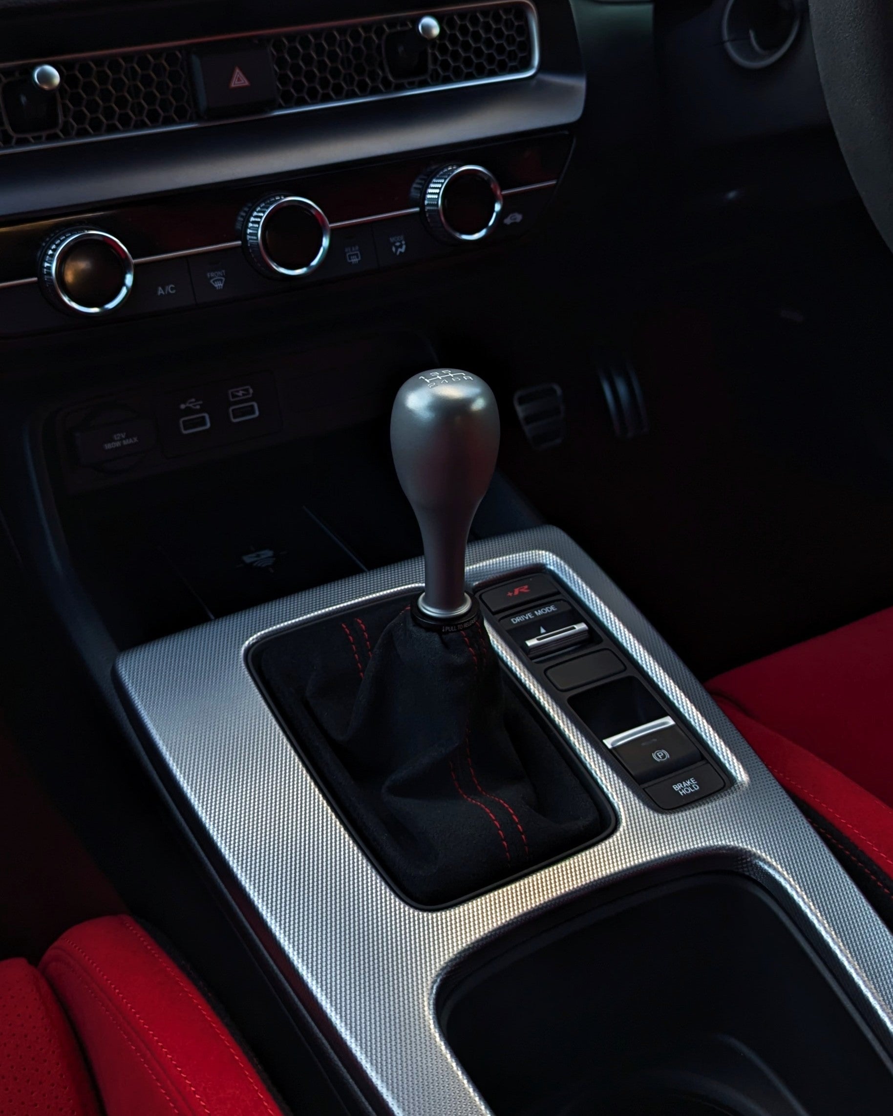 Formula Shift Knob, Titanium (Honda 6 Speed)